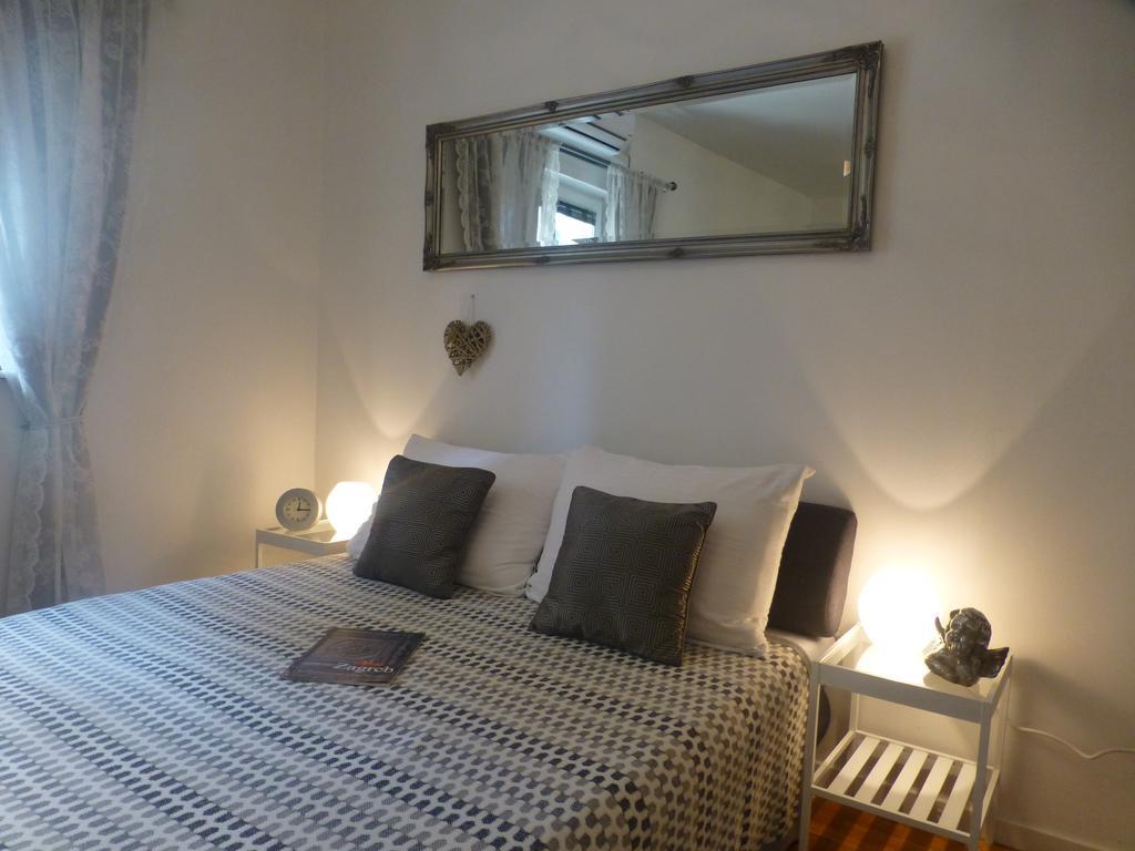 Apartment Emily Zagreb Bagian luar foto